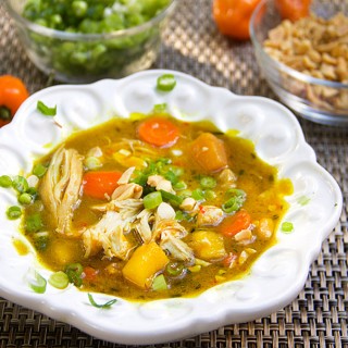 Jamaican Curry Chicken Stew l Panning the Globe