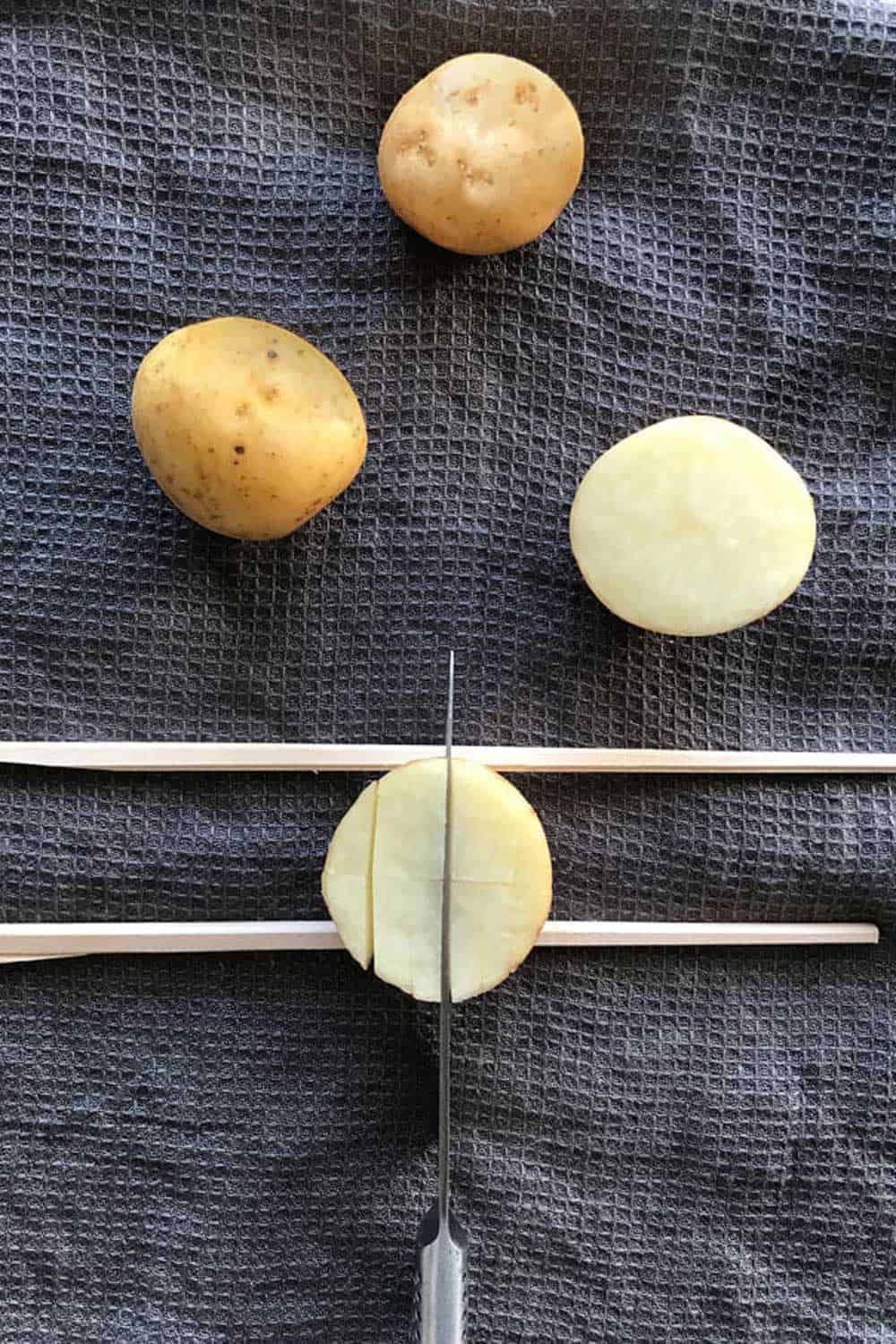 How to cut a Hasselback Potato