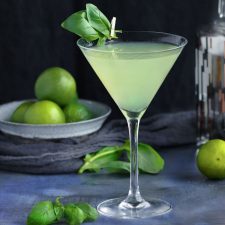 Basil Vodka Gimlet