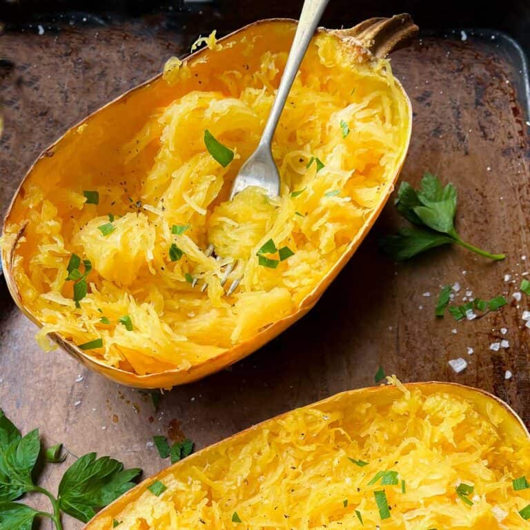 How To Cook Spaghetti Squash l Panning The Globe